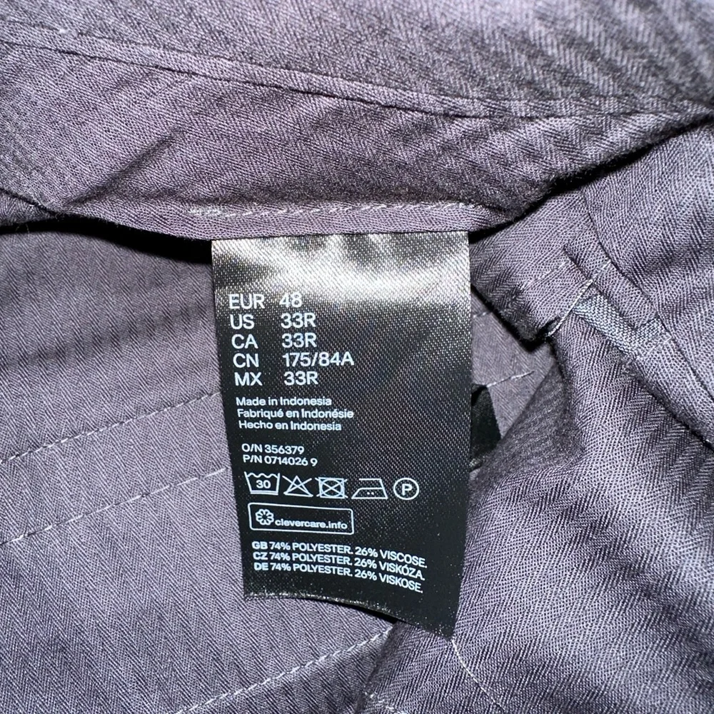 H&M slim fit suit pants, dark grey, size 33R (US).